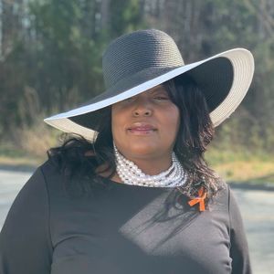 Meet your Posher, Kendra